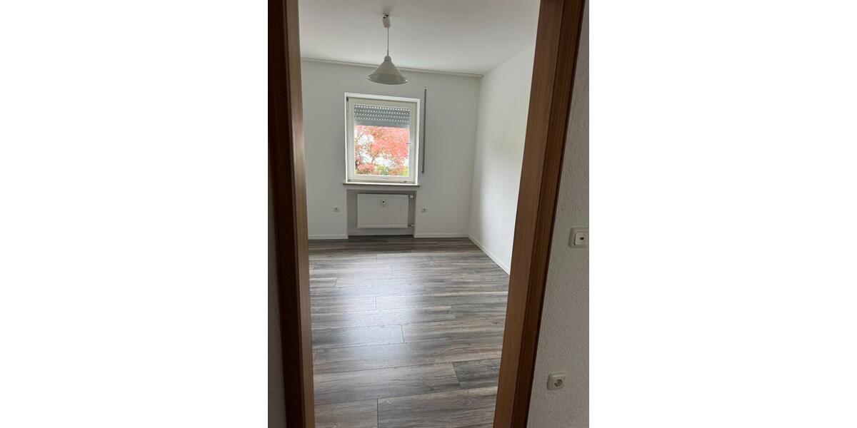 Etagenwohnung Simbach - 4 Zimmer, 97 m&sup2;, 895&euro; | Angebot:25362743