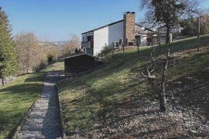 Einfamilienhaus mit Weitblick und Gartenparadies