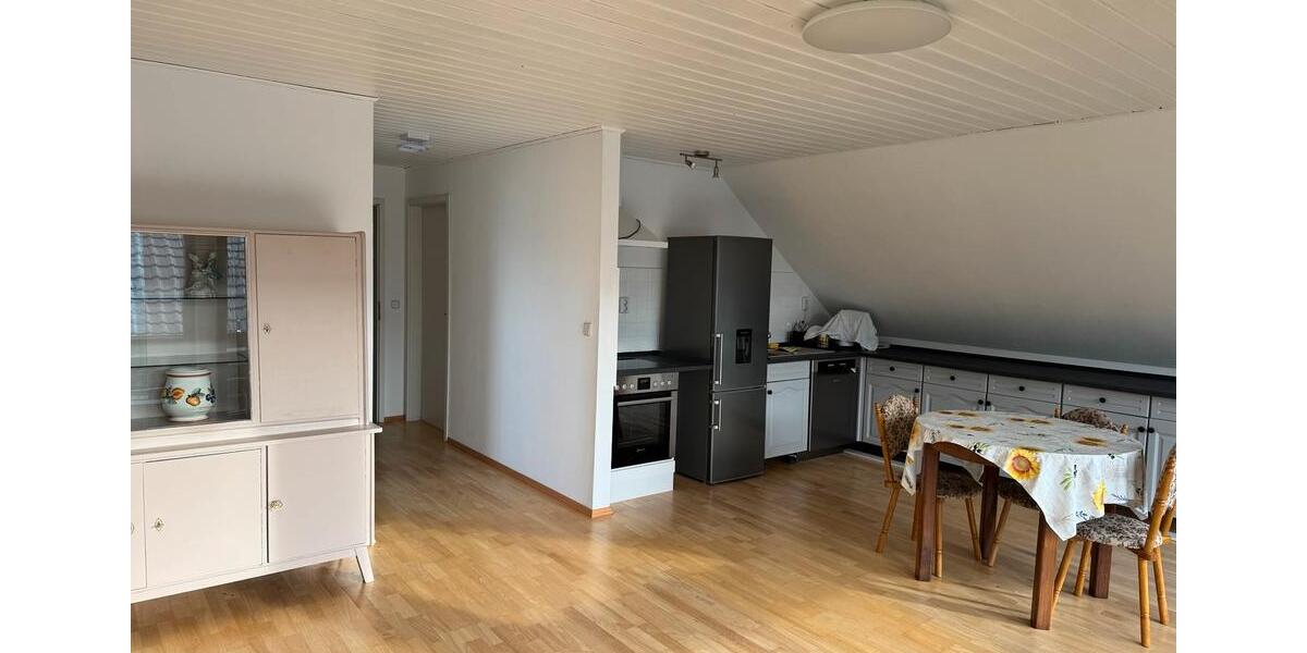 Dachgeschoßwohnung Fredersdorf-Vogelsdorf Vogelsdorf - 4 Zimmer, 77 m&sup2;, 1.200&euro; | Angebot:25397933