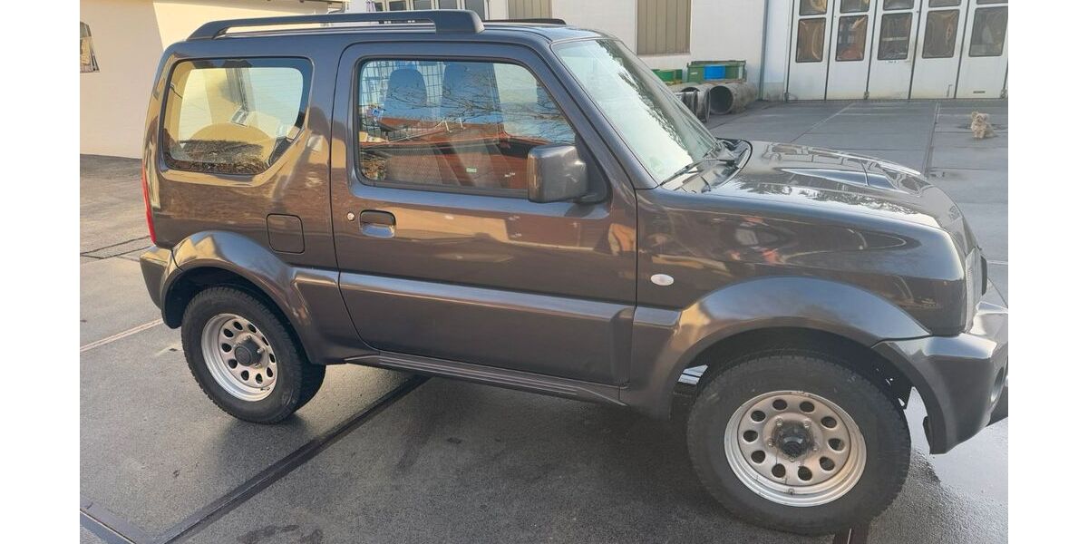 Suzuki Jimny 42.546 km 21.900 &euro; München 81673