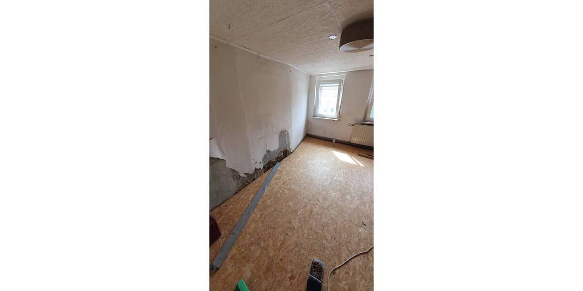 Reihenmittelhaus Bad Schmiedeberg - 5 Zimmer, 115 m&sup2;, 70.000&euro; | Angebot:25725620