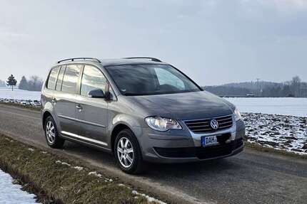 VW Touran 222.179 km 4.900 &euro; Markt Indersdorf 85229