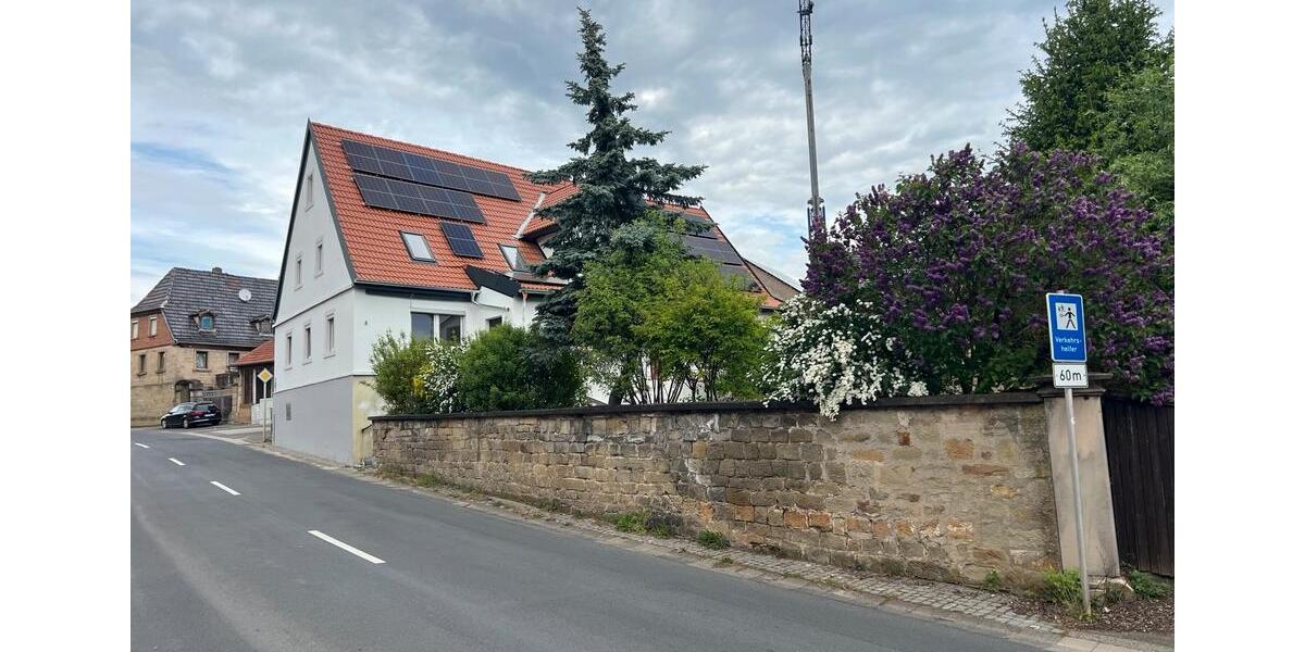 Einfamilienhaus Haßfurt - 6 Zimmer, 200 m&sup2;, 1.500&euro; | Angebot:26652352