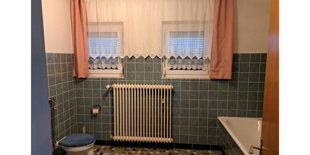 Bungalow Münchberg - 6 Zimmer, 173 m&sup2;, 175.800&euro; | Angebot:26413252