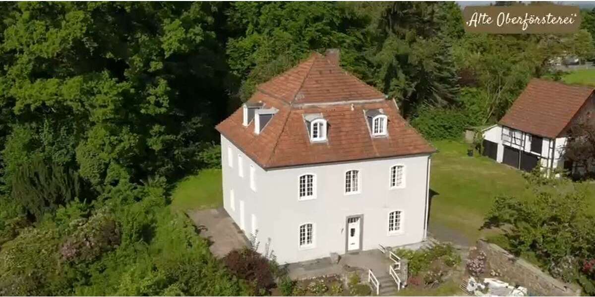 Einfamilienhaus Arnsberg Holzen - 10 Zimmer, 280 m&sup2;, 2.250&euro; | Angebot:26767552