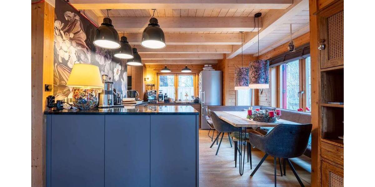 Einfamilienhaus Neubiberg - 6 Zimmer, 240 m&sup2;, 3.500&euro; | Angebot:24835293