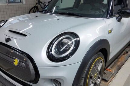 Mini Cooper SE 52.400 km 15.990 &euro; Schwabach 91126