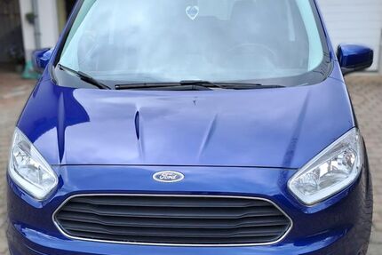 Ford Tourneo Courier 68.000 km 9.900 &euro; Odernheim 55571