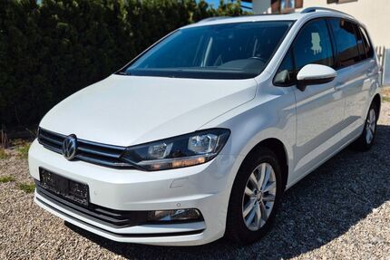 VW Touran 175.400 km 14.400 &euro; Baldham 85598
