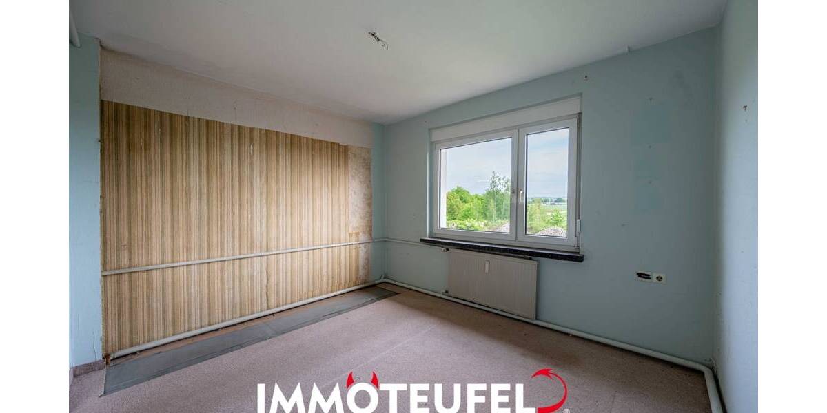 Einfamilienhaus Burgstädt - 8 Zimmer, 152 m&sup2;, 179.000&euro; | Angebot:26740335