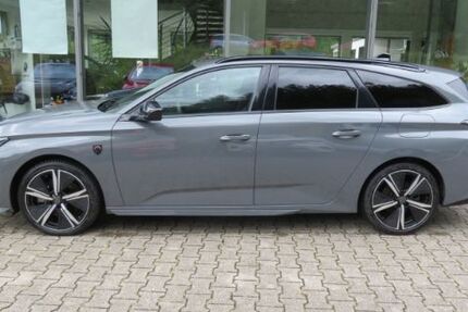 Peugeot 308 43.300 km 28.890 € Offenburg 77654