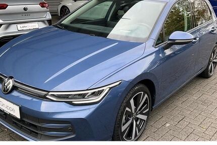 VW Golf 7.650 km 24.880 € Koblenz 56076