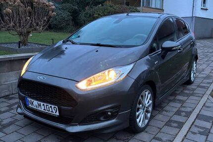 Ford Fiesta 72.000 km 9.000 &euro; Schiffweiler 66578