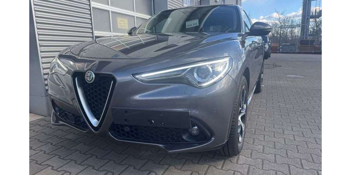 Alfa Romeo Stelvio 45.000 km 42.500 &euro; Cottbus 03050