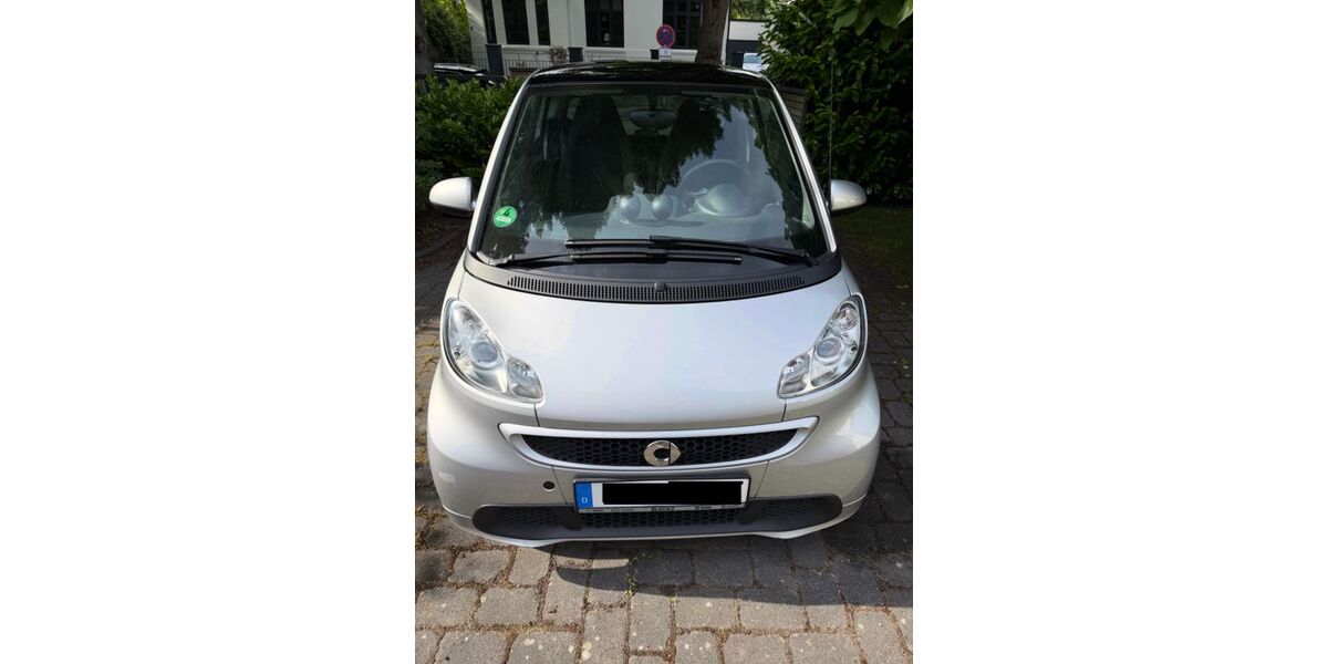 Smart ForTwo 61.500 km 5.600 &euro; Hamburg 22529