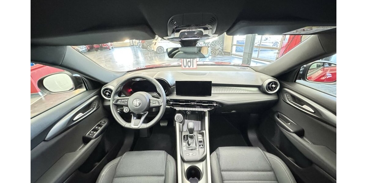 Alfa Romeo Tonale 1.6 VGT-D Sprint ACC Sitzheizung 12.300 km 21.390 &euro; Lich 35423