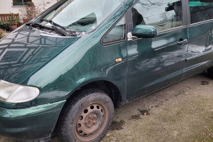 VW Sharan 203.455 km 1.500 &euro; Motten 97786