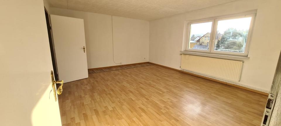 Etagenwohnung Ballenstedt - 4 Zimmer, 83 m&sup2;, 640&euro; | Angebot:26416339