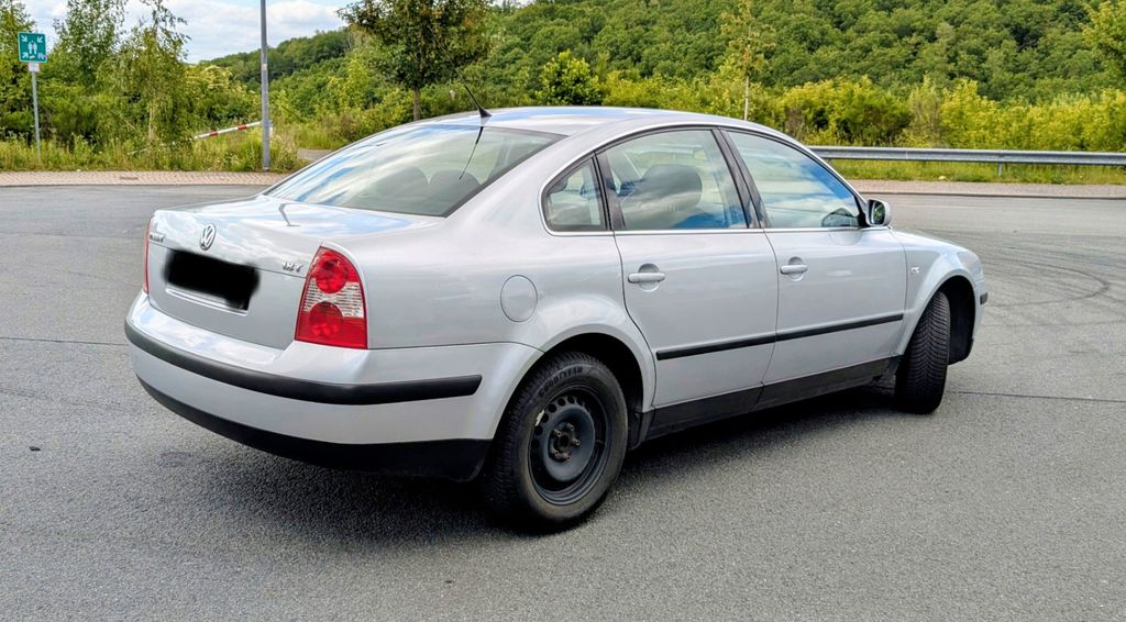 VW Passat 94.000 km 5.999 &euro; Siegen 57072