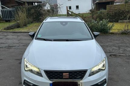 Seat Leon 55.500 km 25.500 &euro; Marburg 35041