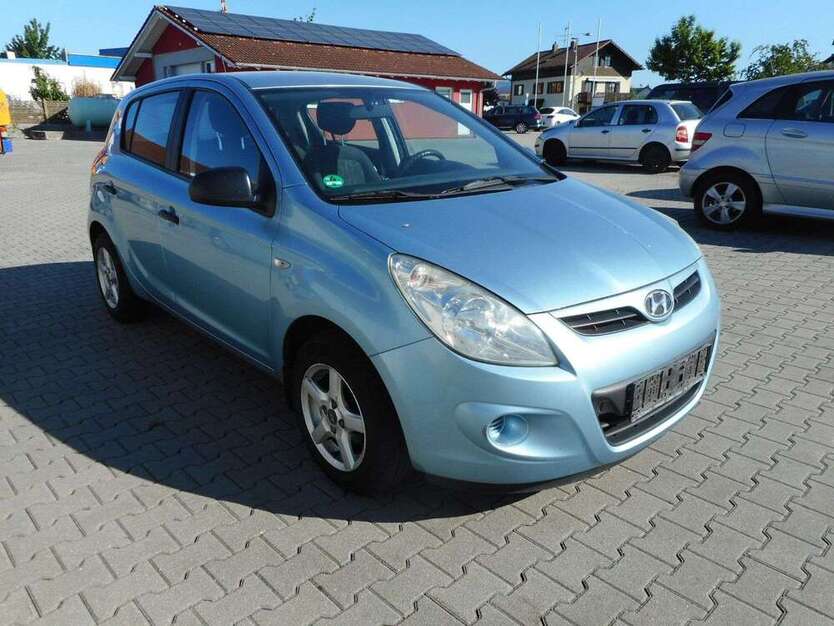 Hyundai i20 204.961 km 1.888 € Deggendorf 94469