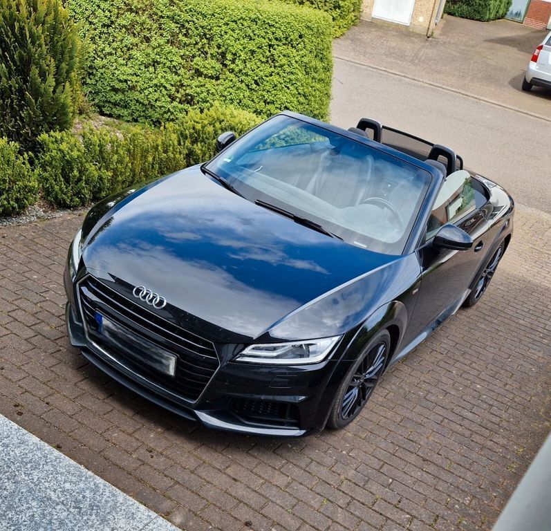 TT