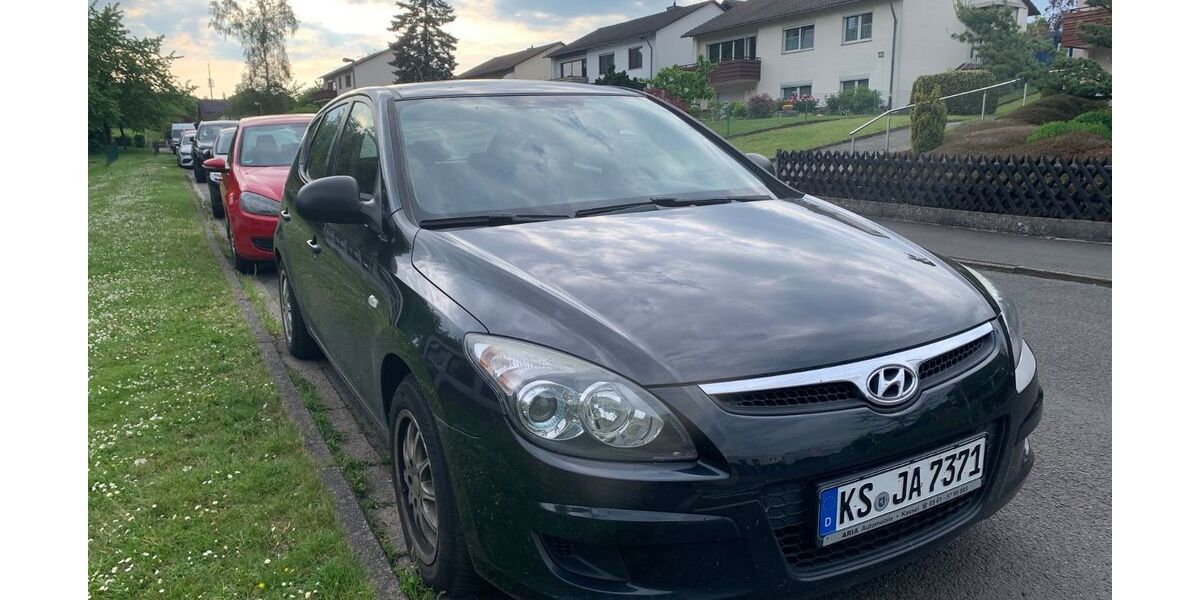 Hyundai i30 196.798 km 2.499 &euro; Vellmar 34246