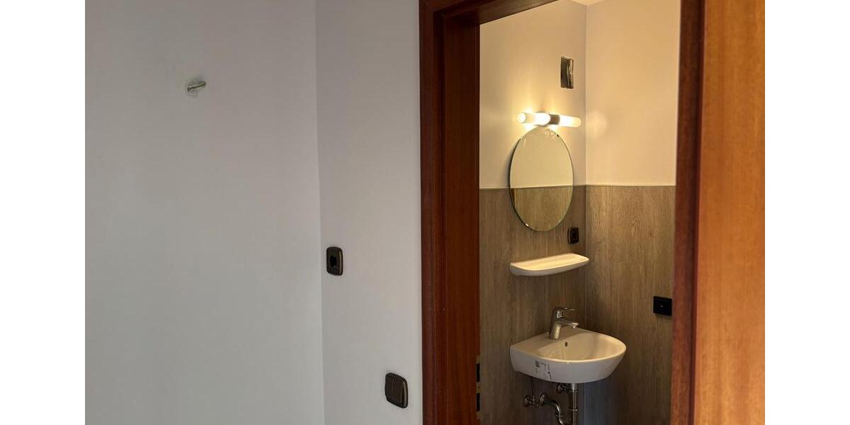 Dachgeschoßwohnung Wolfsburg Detmerode - 2.5 Zimmer, 74 m&sup2;, 635&euro; | Angebot:26679205
