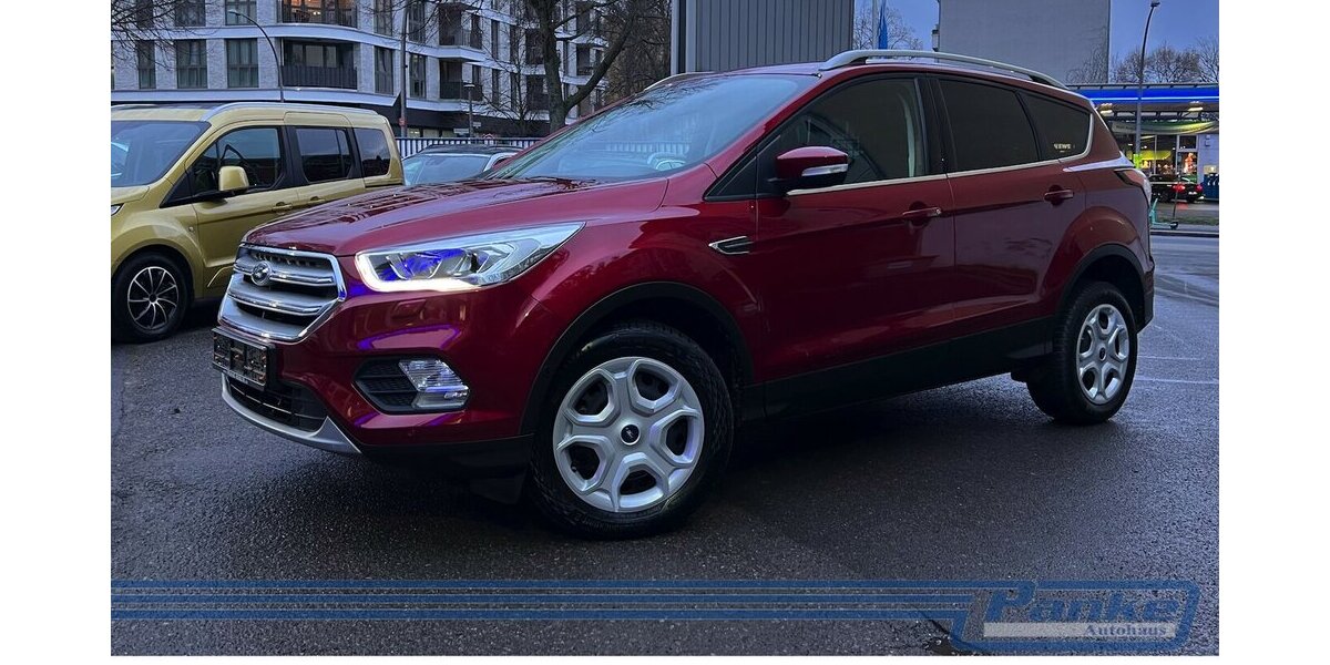 Ford Kuga Automatik*Navi*Carplay*SHZ*Tempo* 63.647 km 14.990 &euro; Berlin 13187