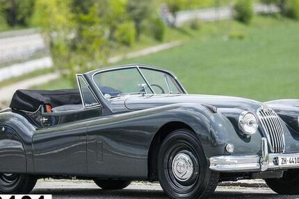 Jaguar XK