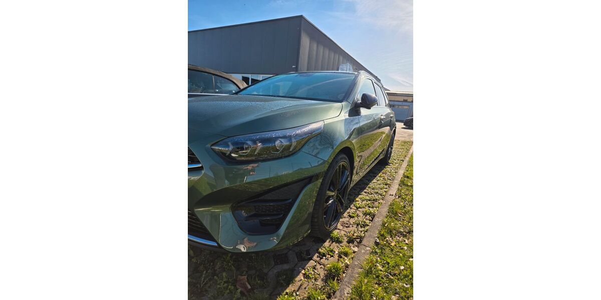 Kia ceed / Ceed 67.000 km 21.500 &euro; Reutlingen 72770