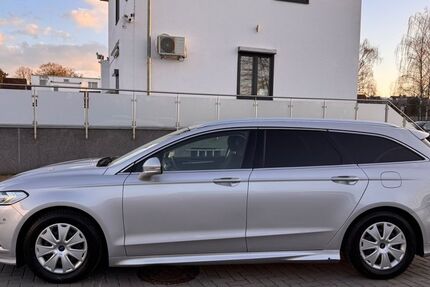 Ford Mondeo 199.200 km 7.900 &euro; Salzgitter-Lebenstedt 38226