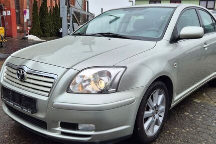 Toyota Avensis 94.170 km 3.399 &euro; Hannover 30519