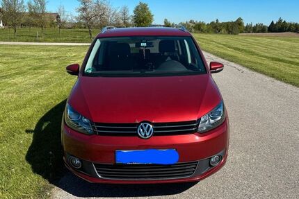 VW Touran 217.000 km 9.399 &euro; Riedering 83083
