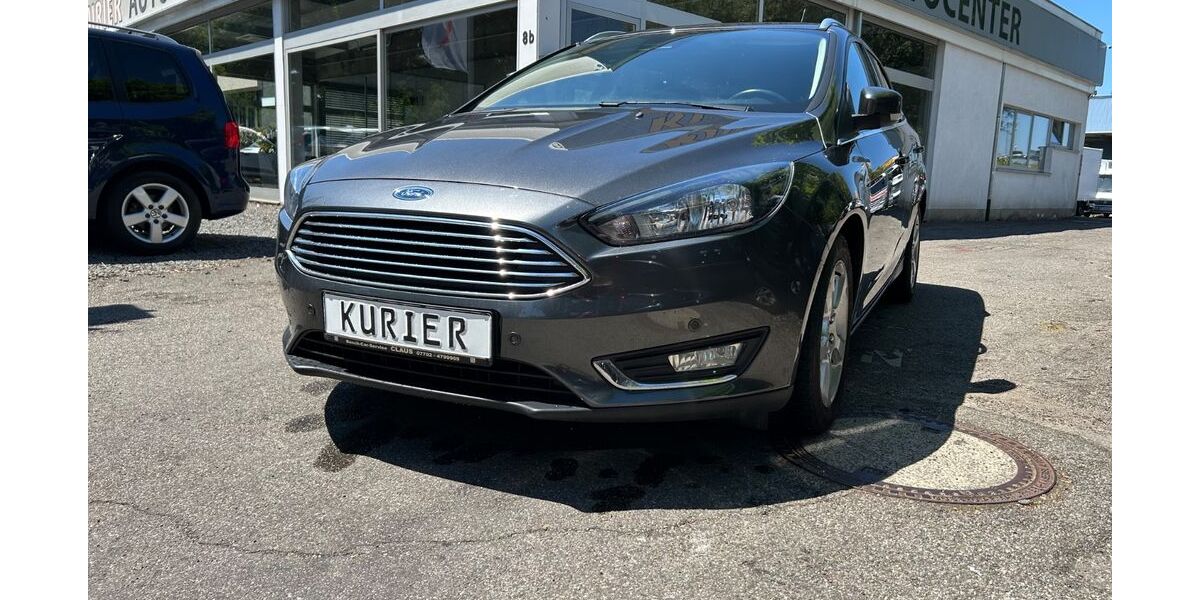 Ford Focus 143.406 km 7.990 &euro; Freiburg 79108