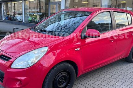 Hyundai i20 139.000 km 3.690 &euro; Recklinghausen 45657