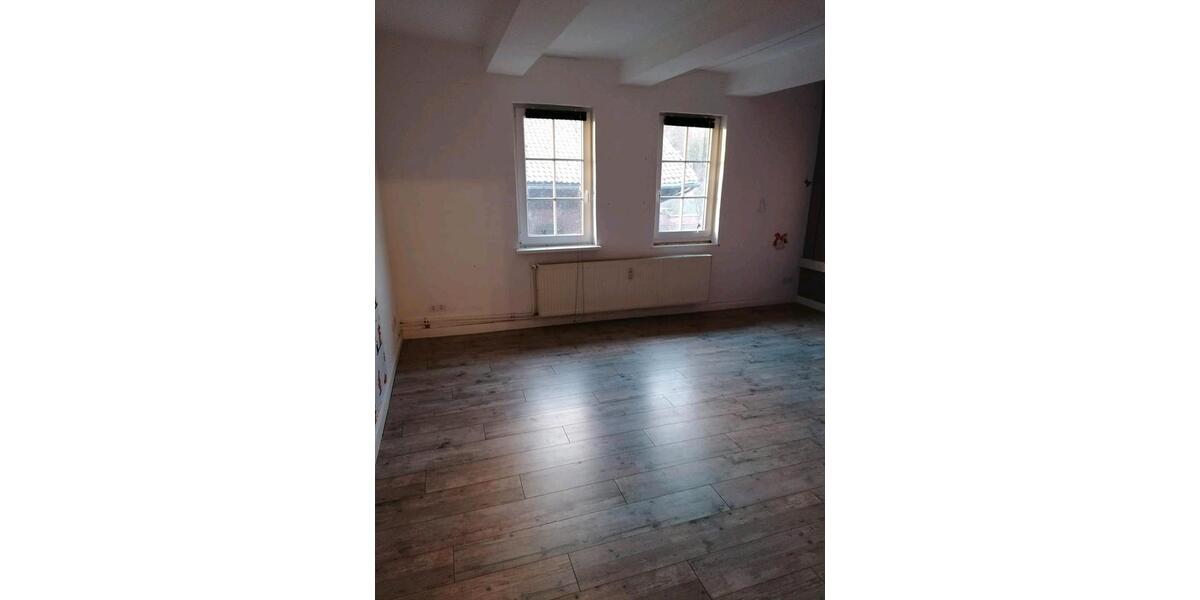 Bauernhaus, Landhaus Sickte - 5 Zimmer, 168 m&sup2;, 1.400&euro; | Angebot:26406525