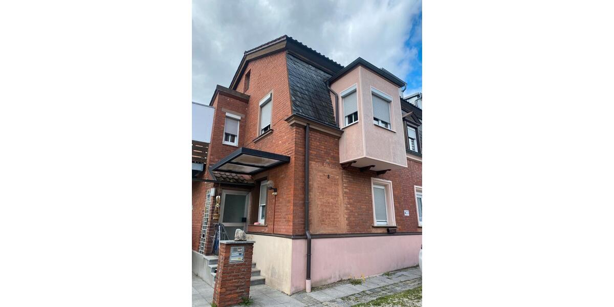 Mehrfamilienhaus, Wohnhaus Stein - 10 Zimmer, 240 m&sup2;, 645.000&euro; | Angebot:26234154