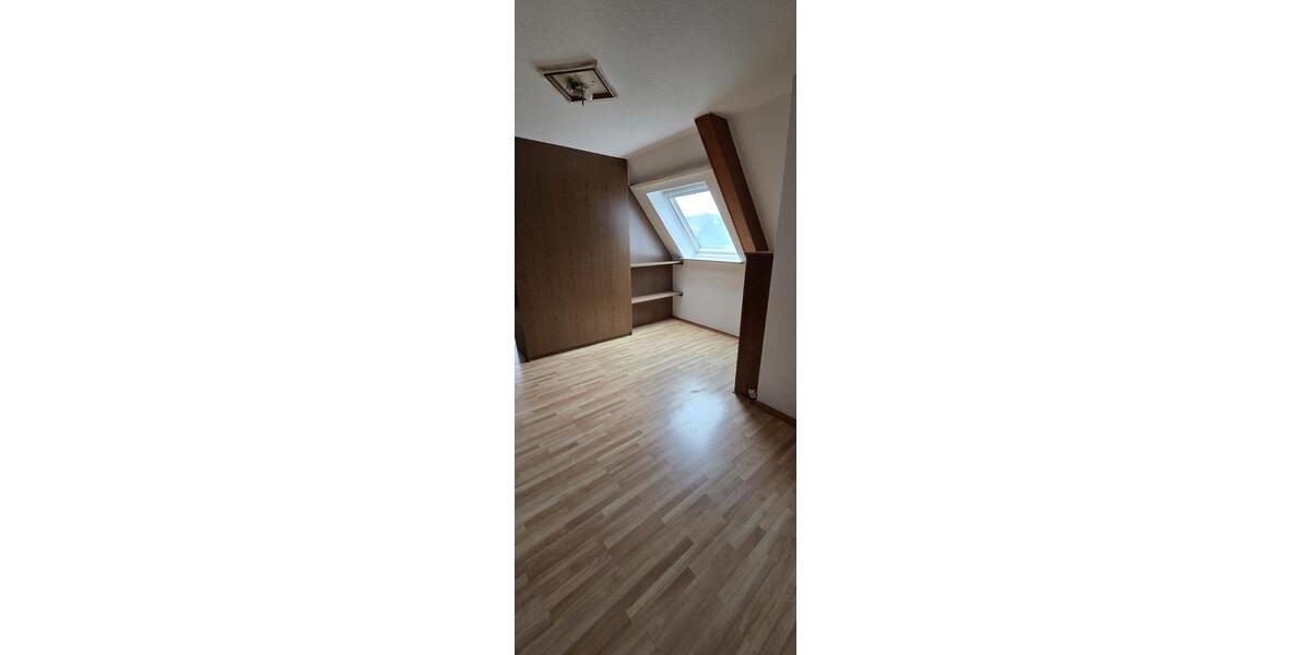 Etagenwohnung Uslar - 5 Zimmer, 750&euro; | Angebot:25791735