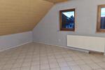 Dachgeschoßwohnung Schrozberg - 3.5 Zimmer, 70 m&sup2;, 600&euro; | Angebot:24352610