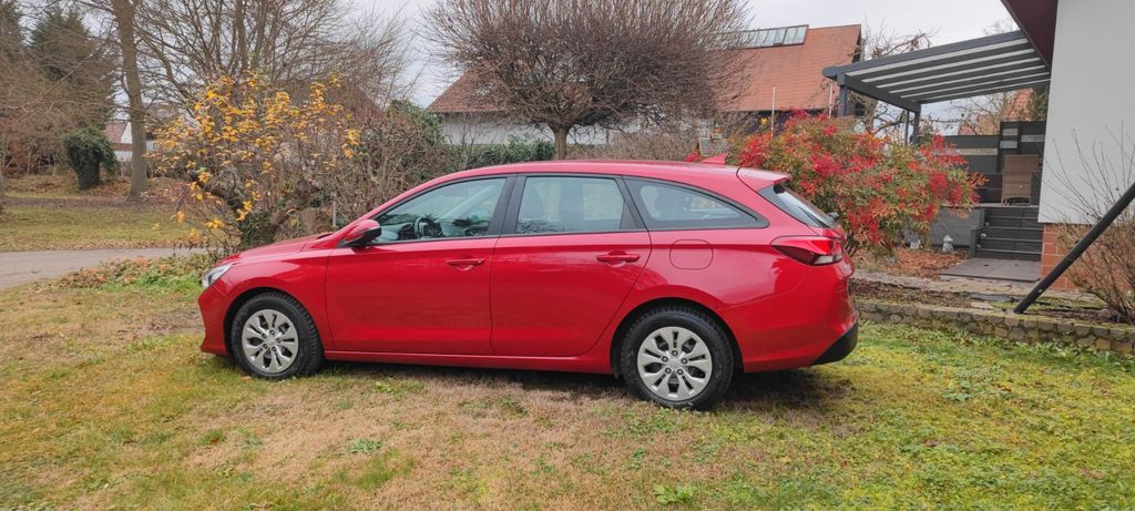 Hyundai i30 141.639 km 5.900 &euro; Harthausen 67376