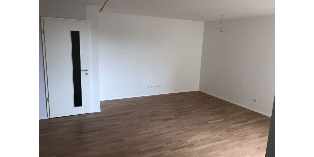 Provisionsfrei* 3-Raumwohnung mit Südbalkon und EBK in bester Lage inkl. 2 TG Plätze - 3- Wehrheim | Angebot:26348400