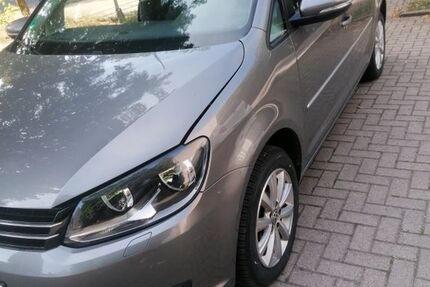 VW Touran 136.250 km 8.950 &euro; Soest 59494