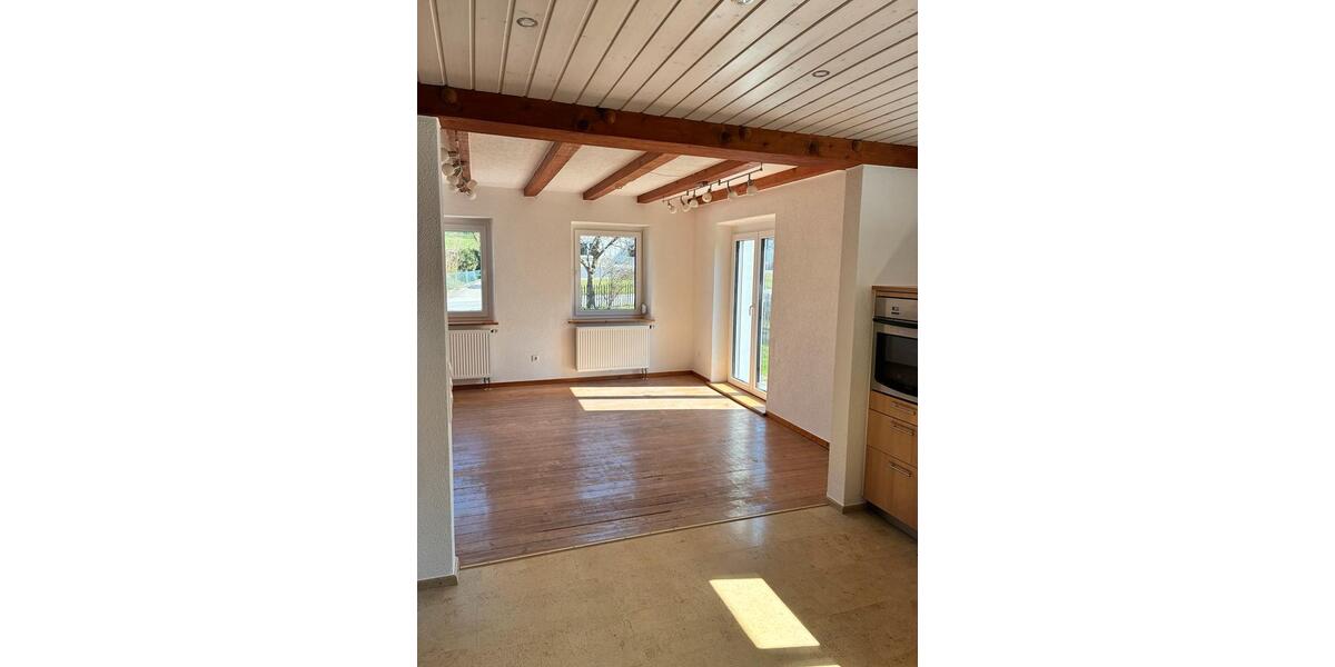 Doppelhaushälfte Bad Waldsee - 5 Zimmer, 130 m&sup2;, 1.400&euro; | Angebot:26162443