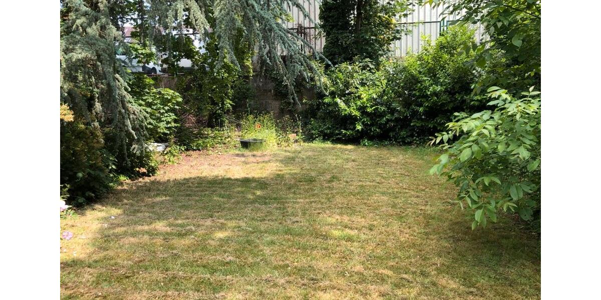 Dachgeschoßwohnung Oberhausen Schmachtendorf - 3 Zimmer, 72 m&sup2;, 670&euro; | Angebot:26679359