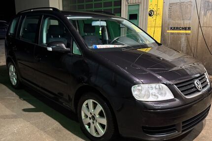 VW Touran 248.435 km 1.575 &euro; Dörzbach 74677