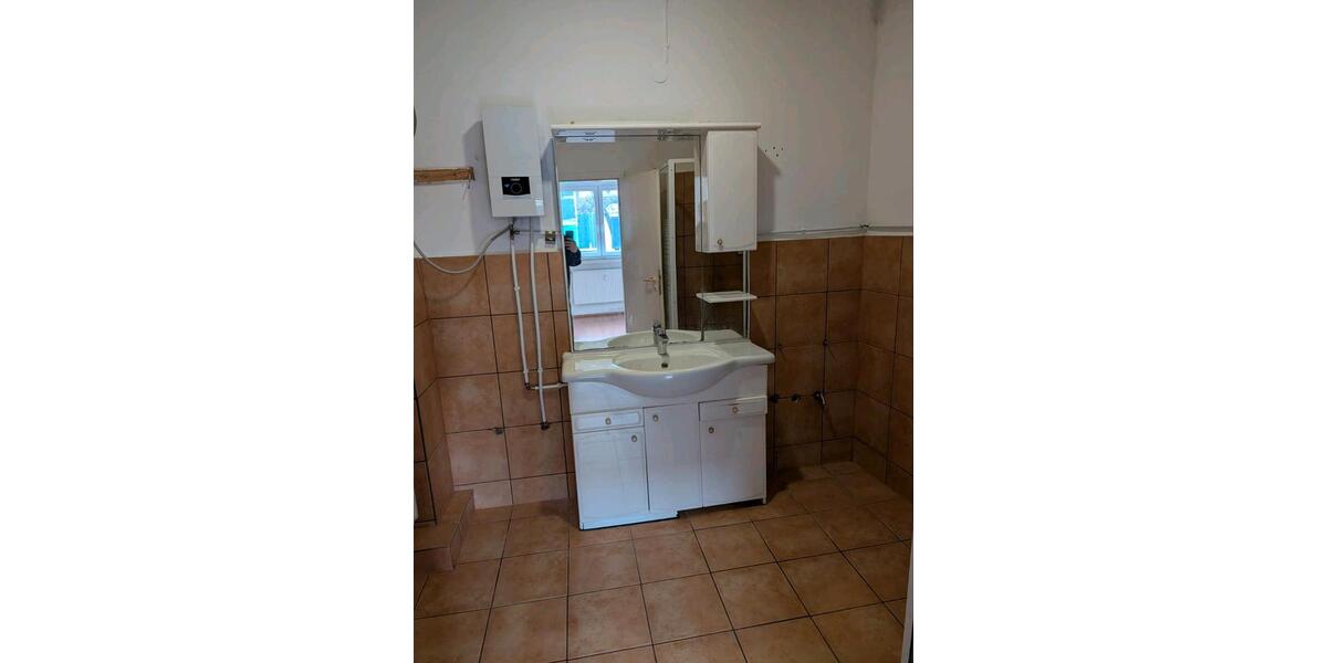 Etagenwohnung Bergheim - 2 Zimmer, 80 m&sup2;, 950&euro; | Angebot:26659126