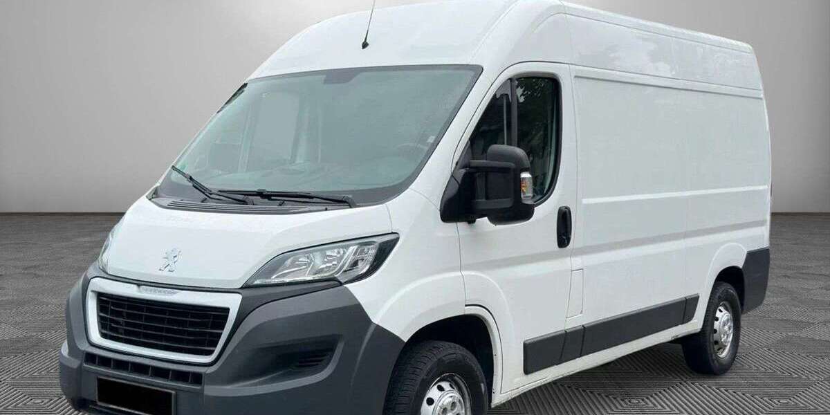 Peugeot Boxer 112.000 km 13.990 &euro; Köln 51067