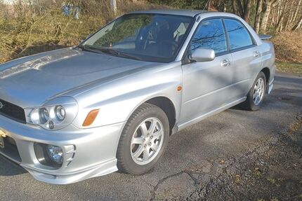 Subaru Impreza 37.000 km 11.950 &euro; Gornsdorf 09390