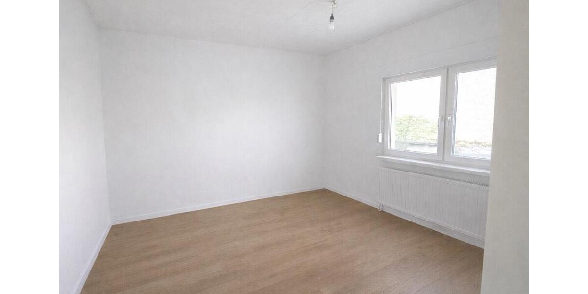 Einfamilienhaus Wolmirstedt - 4 Zimmer, 120 m&sup2;, 1.500&euro; | Angebot:26252284
